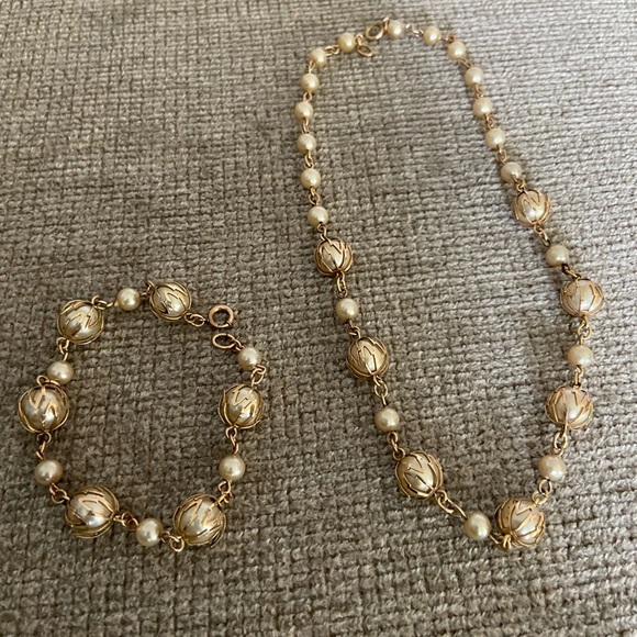 Vintage 12kt GF Necklace and Bracelet Set - Picture 1 of 4